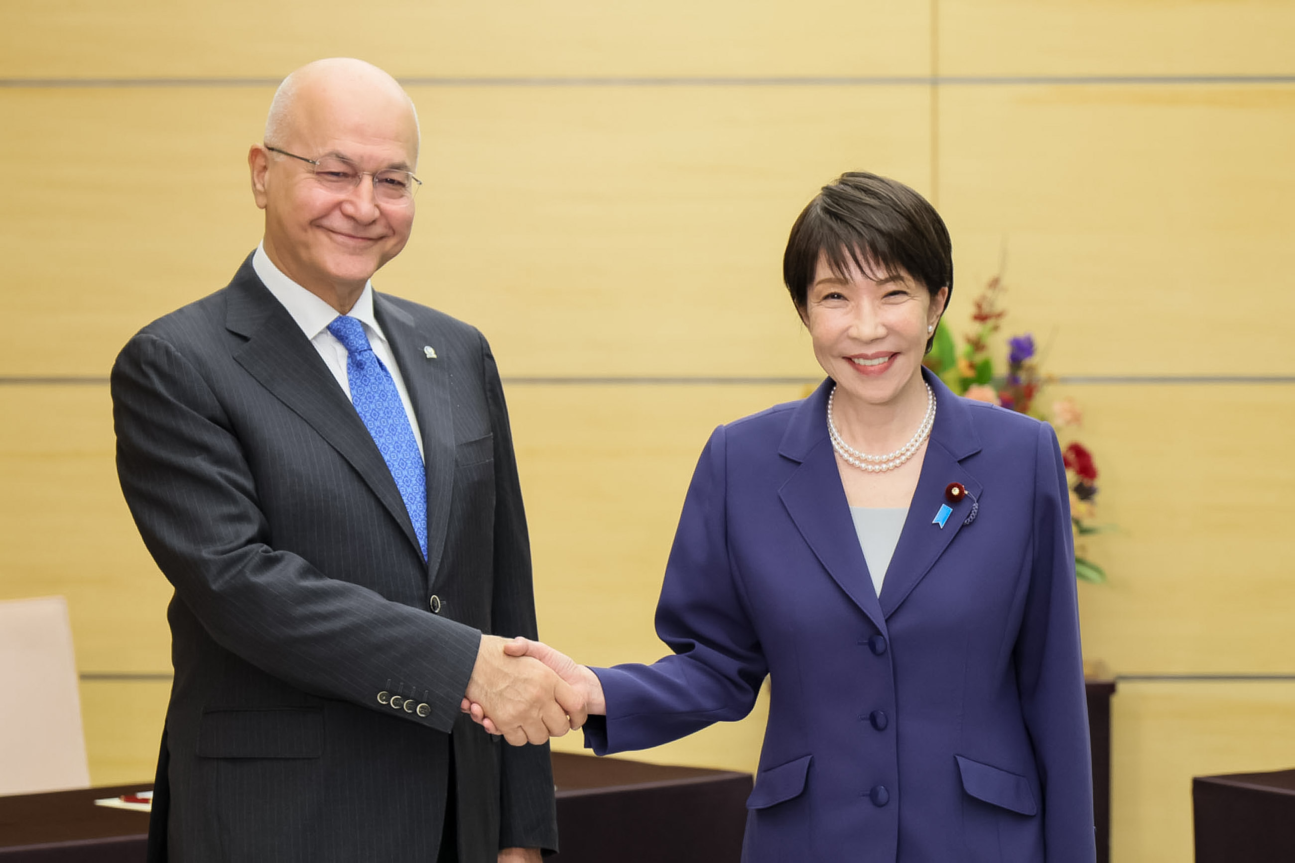 高市首相接受拜会