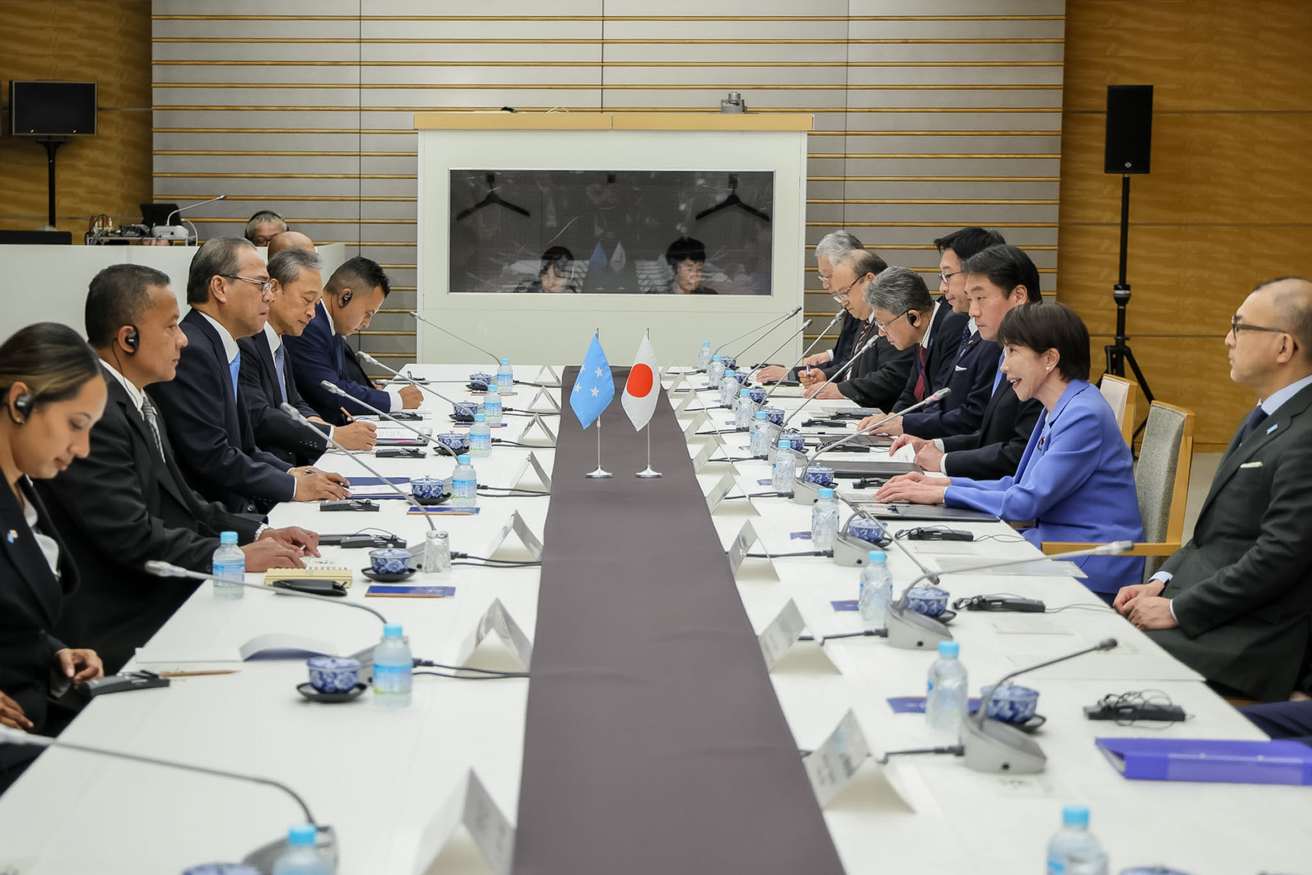 日本密克罗尼西亚首脑会谈4