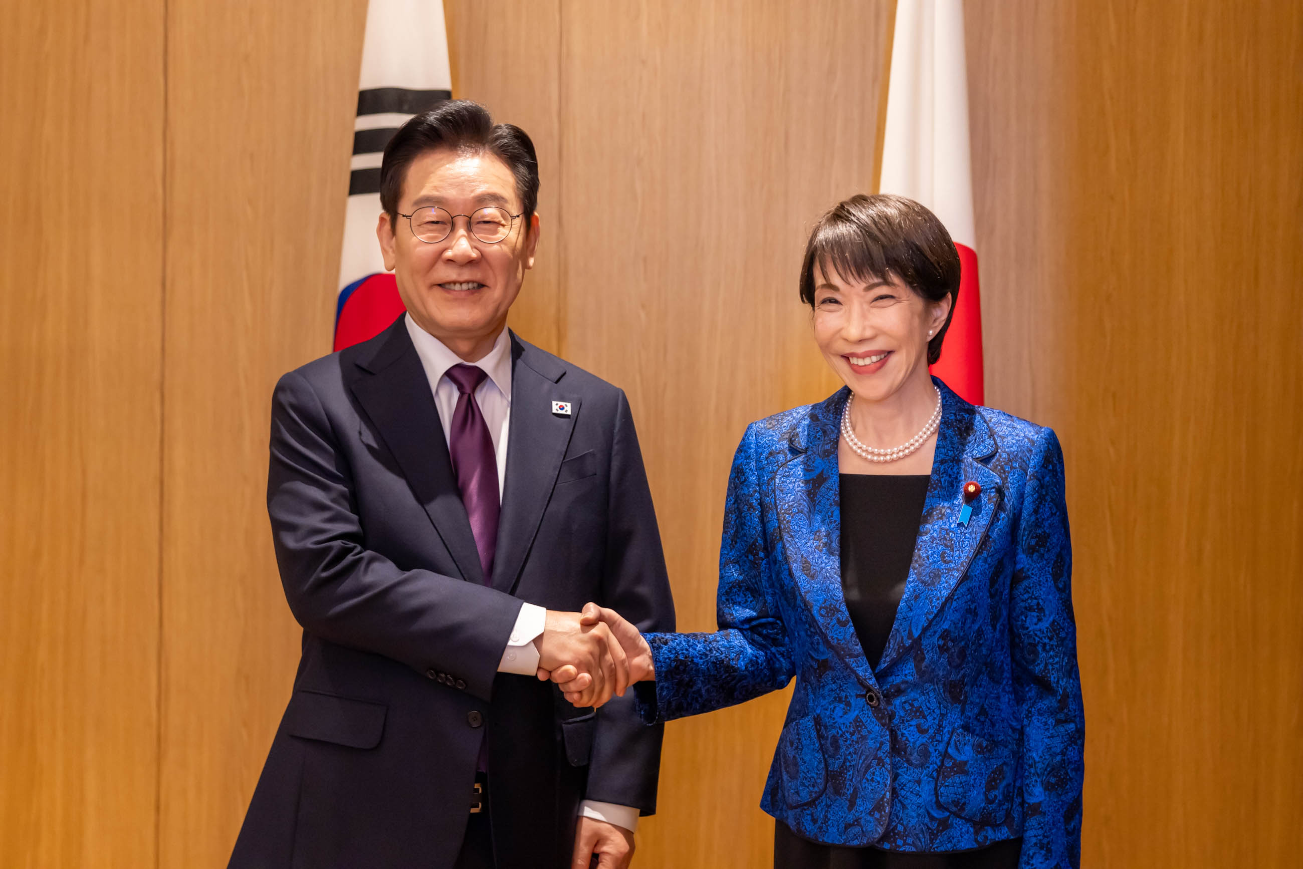 举行日韩首脑会谈(１)